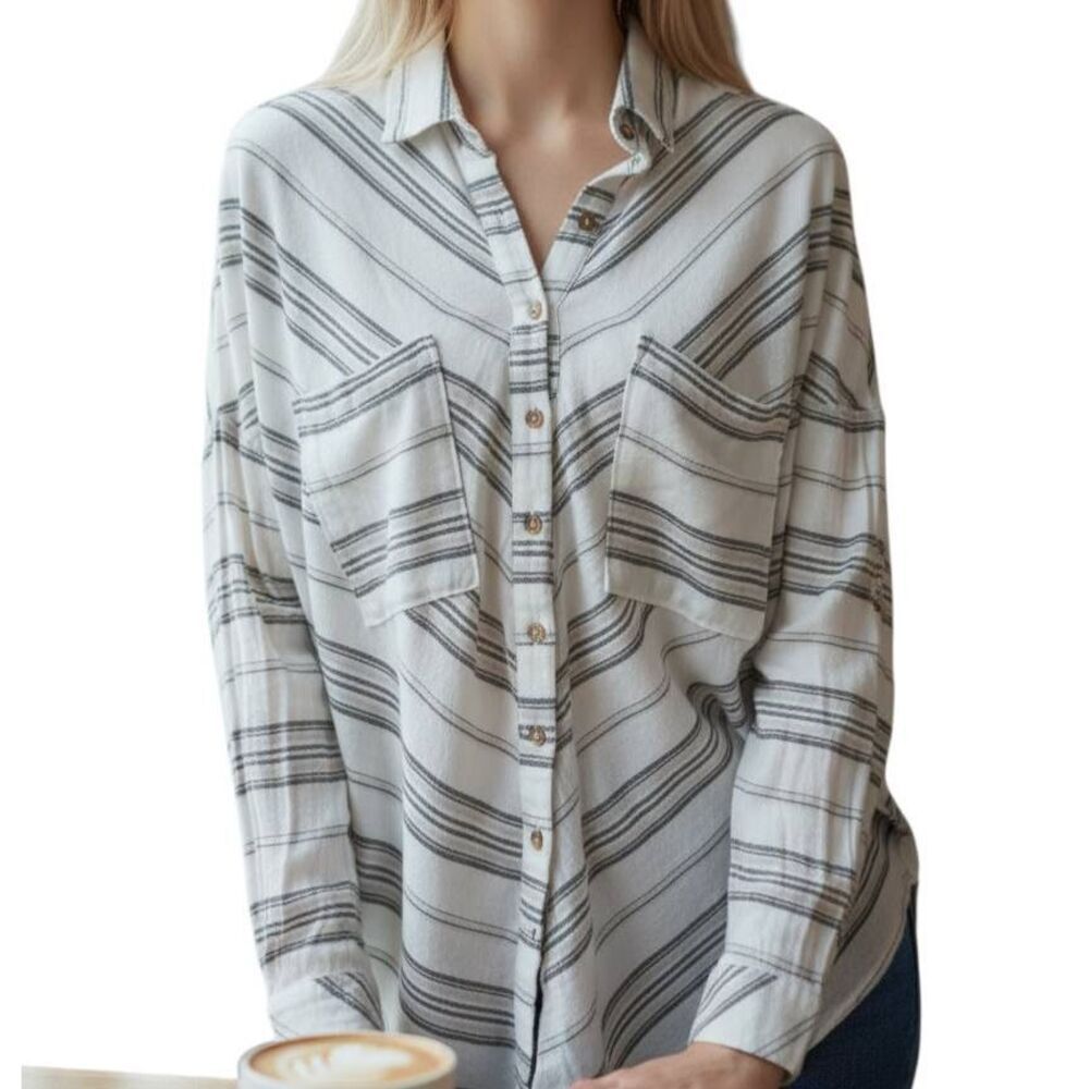 O'NEILL WHITE & GRAY STRIPE BUTTON DOWN SHIRT SZ.XS/S GUC.